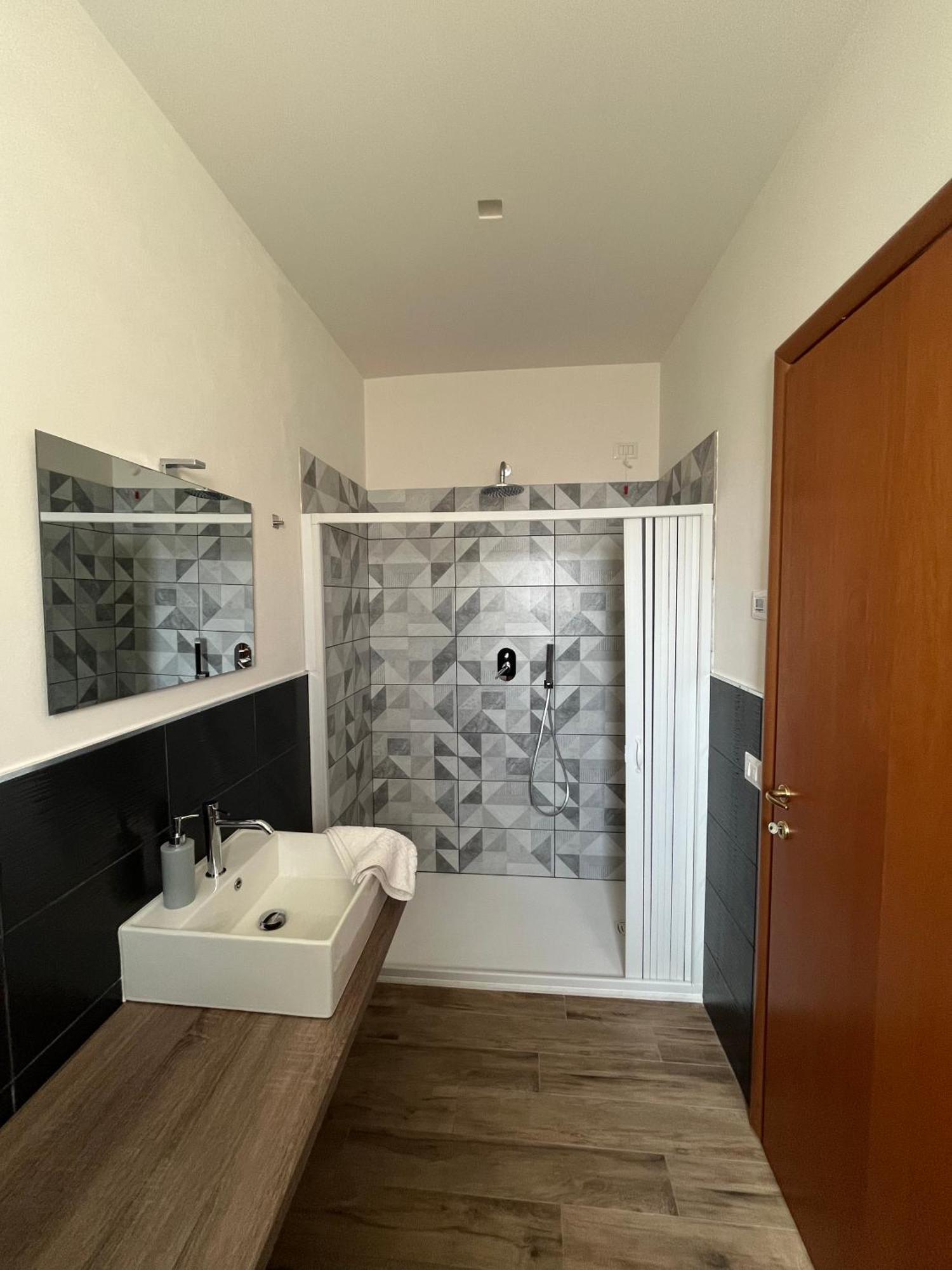 Casa Nel Borgo Di Capraia Montelupo Fiorentino Exteriör bild